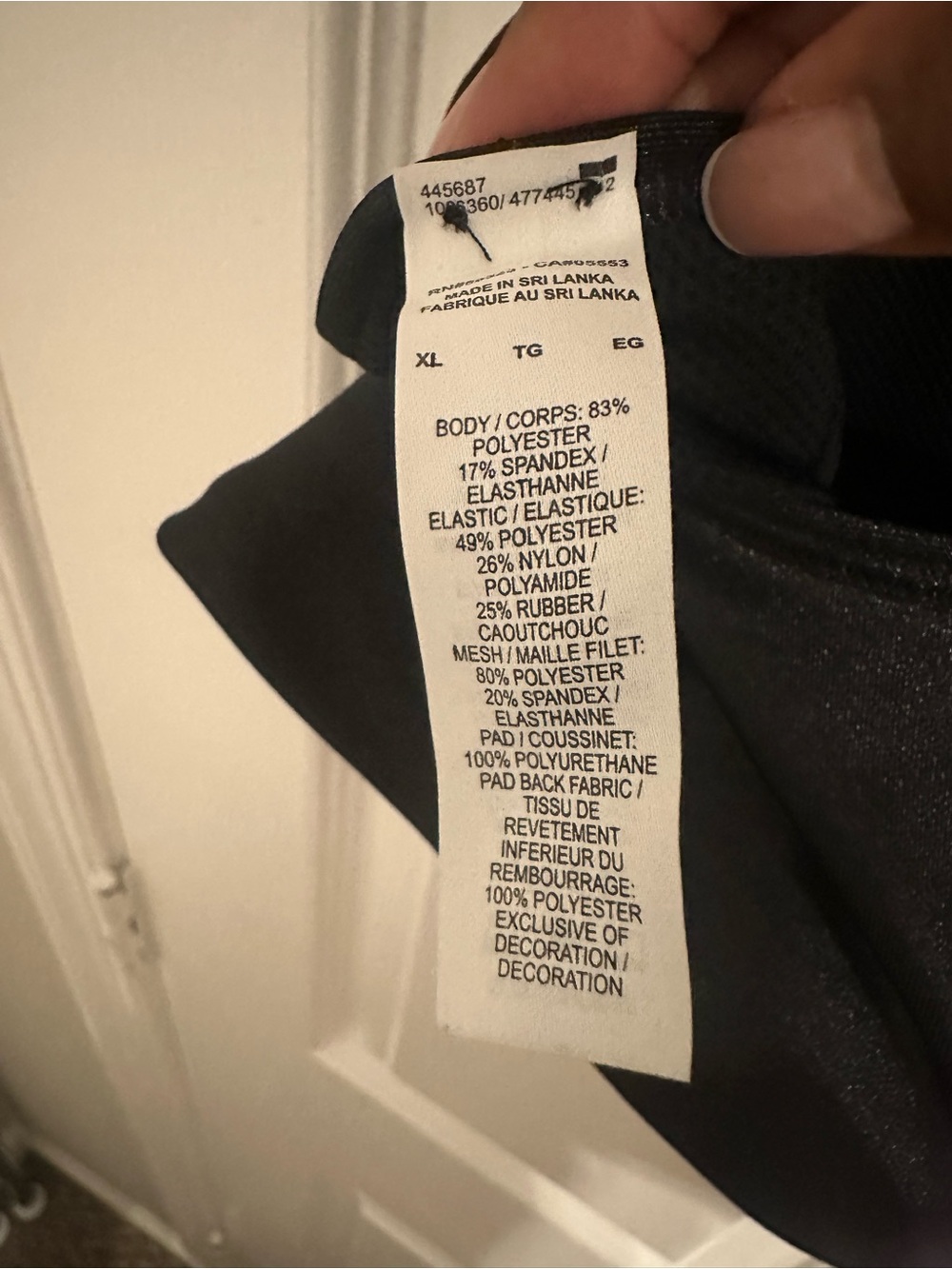 Nike Black Scoop Neck Medium-Support Sports Bra - Picture 3 of 5
